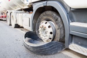 Pittsville, MO – Woman Injured in Peterbilt Truck Wreck on US-50 near NW 475 Rd